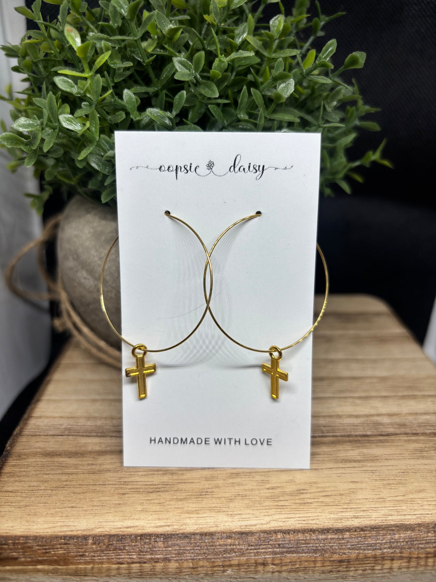 Simple cross hoops
