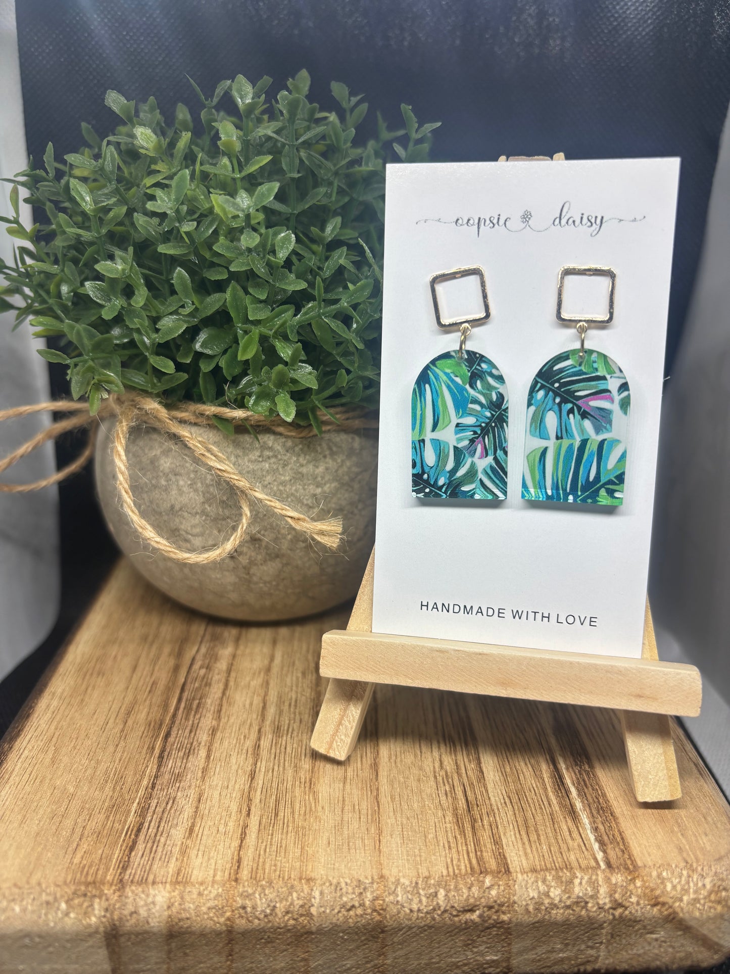 Palm leaves earrings