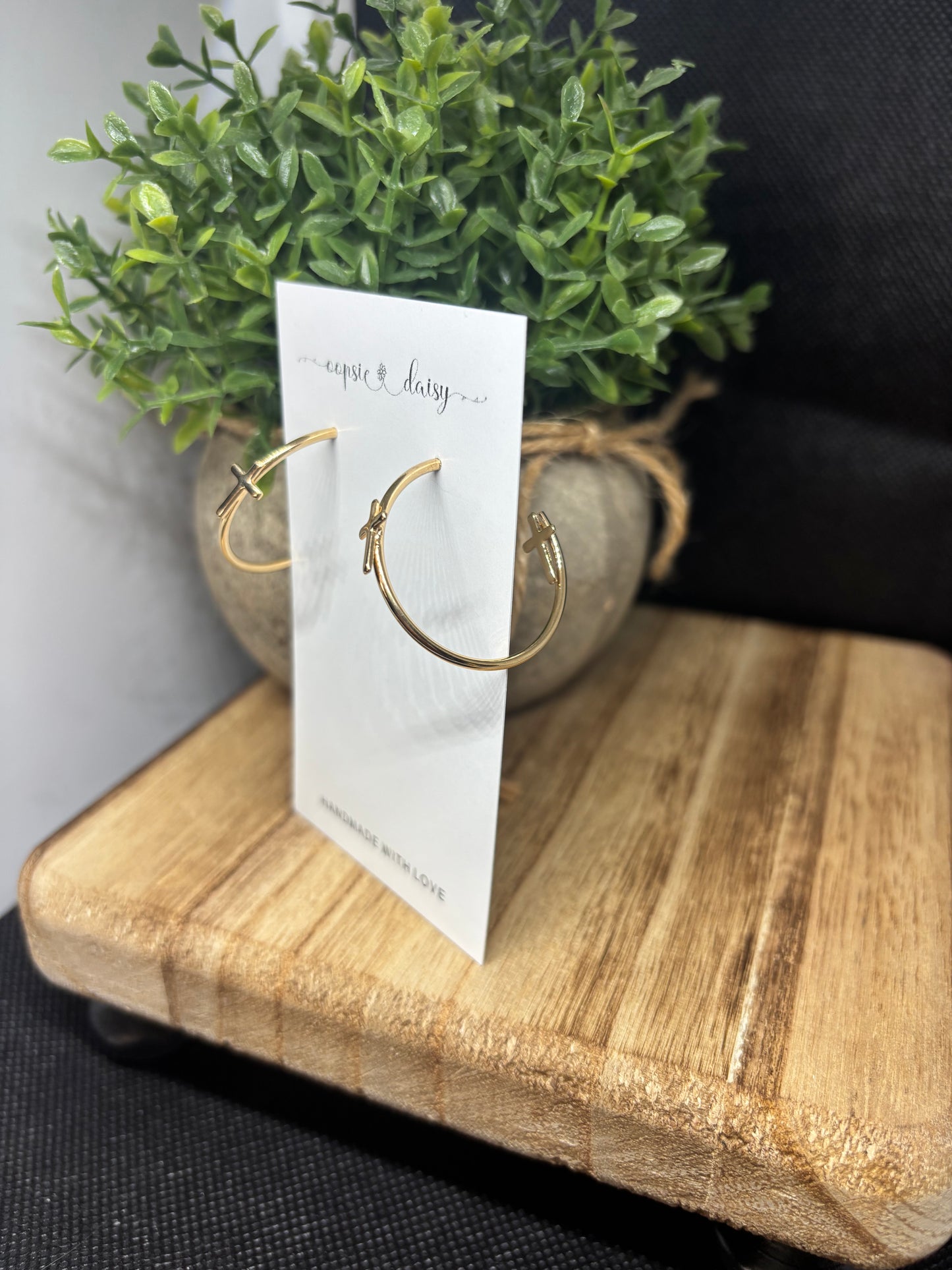 Cross hoop studs