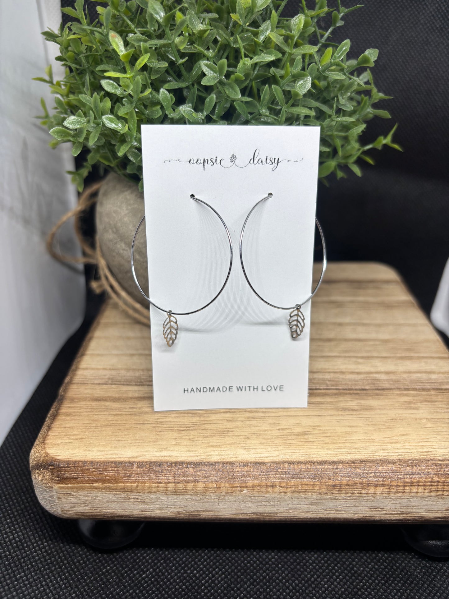 The silver leaf hoops