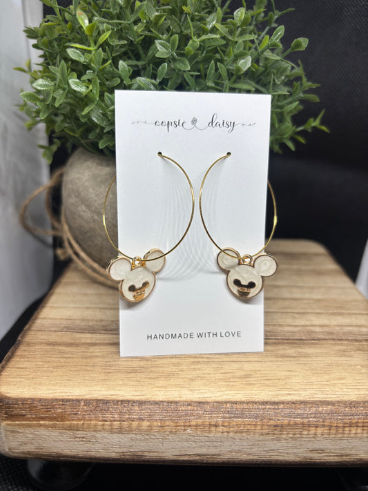 The pearl Mickey hoops