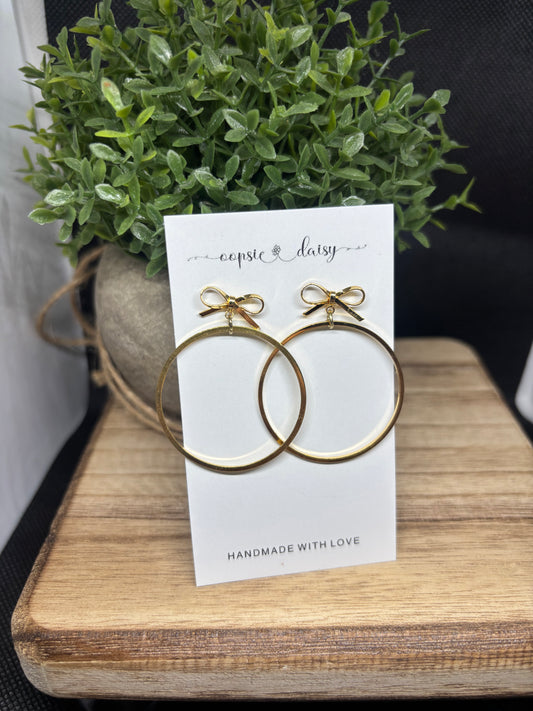 The stud bow hoops