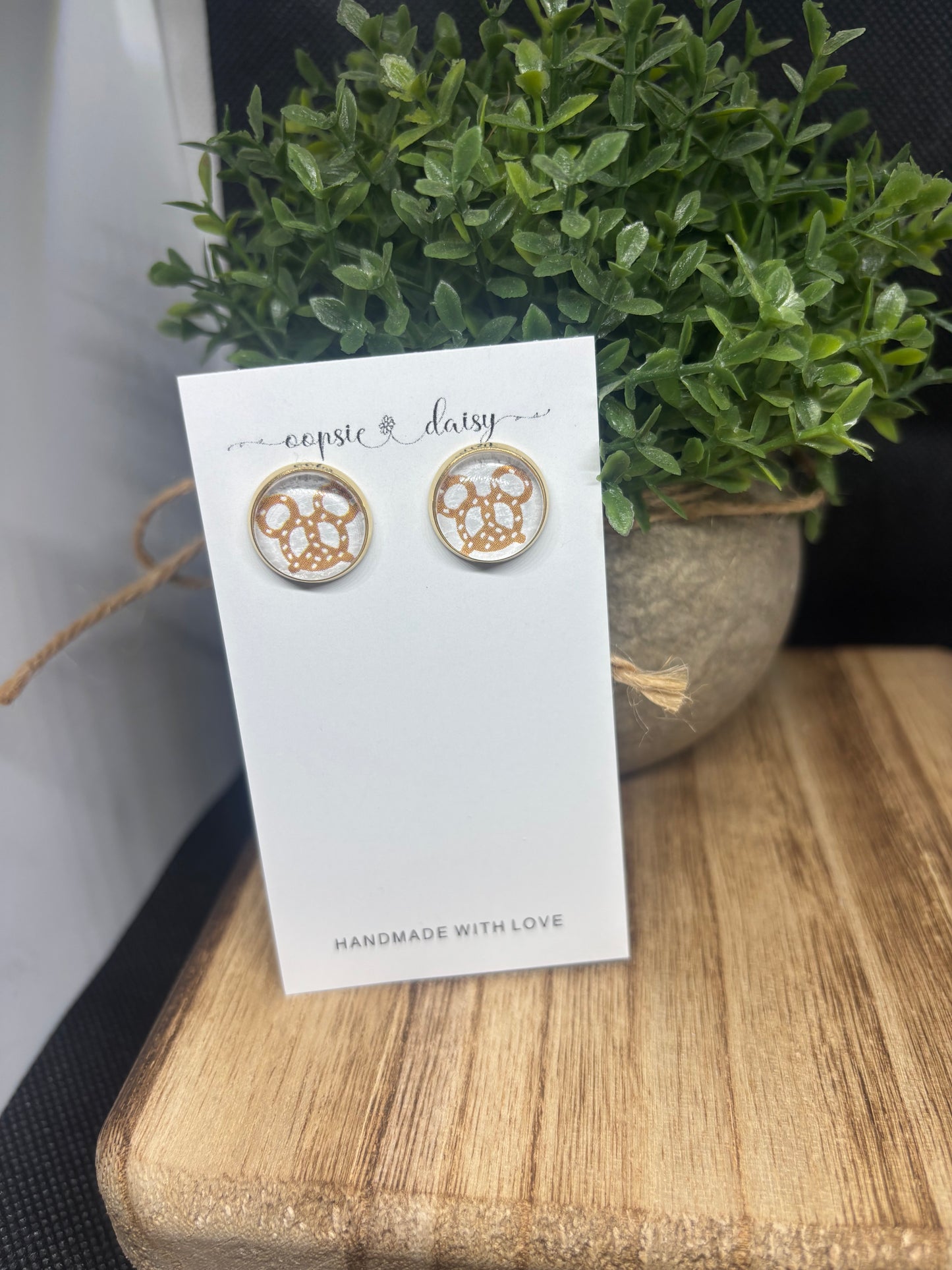 The I’m just here for the snacks pair